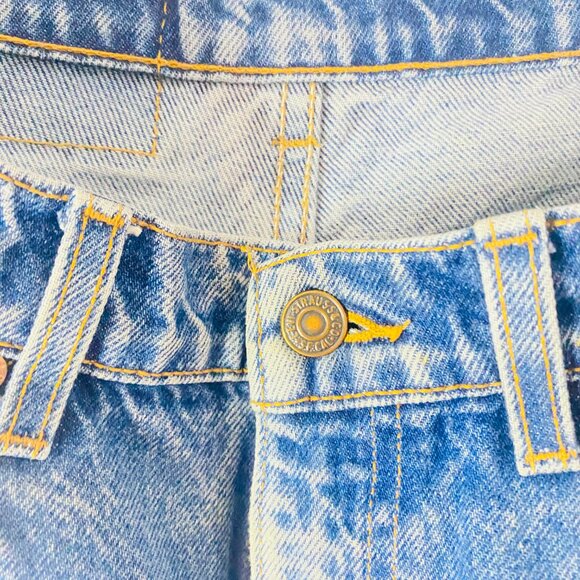 Vintage Levi’s 517 Cutoff Shorts — Western Edge, Urban Cool (W32 x L30) - Picture 7 of 13